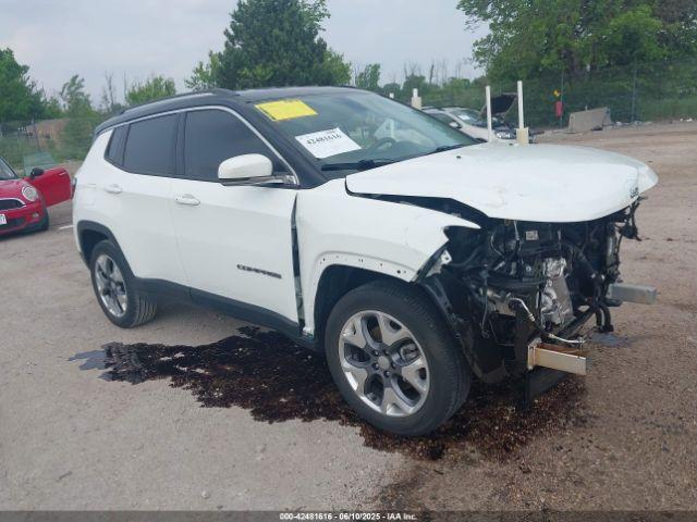  Salvage Jeep Compass