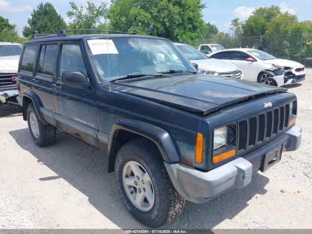  Salvage Jeep Cherokee