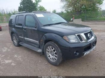  Salvage Nissan Pathfinder