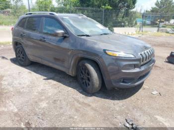  Salvage Jeep Cherokee