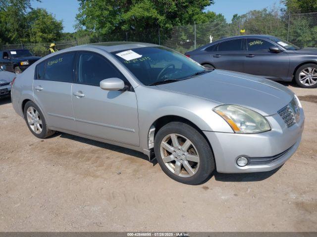  Salvage Nissan Maxima