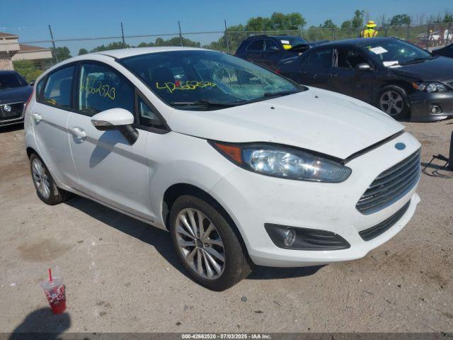  Salvage Ford Fiesta