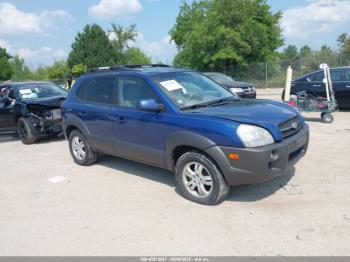  Salvage Hyundai TUCSON
