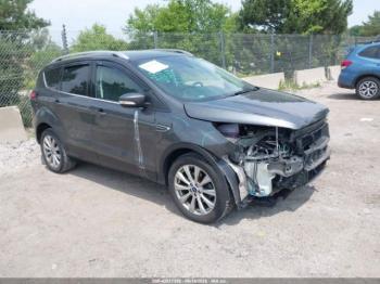  Salvage Ford Escape