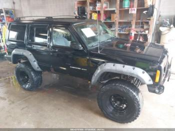  Salvage Jeep Cherokee