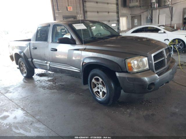  Salvage Dodge Dakota