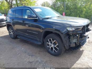  Salvage Jeep Grand Cherokee