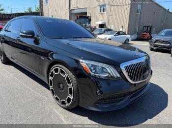  Salvage Mercedes-Benz Maybach