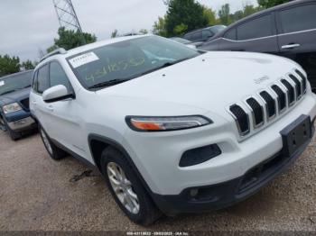  Salvage Jeep Cherokee