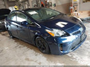 Salvage Toyota Prius
