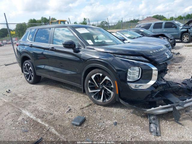  Salvage Mitsubishi Outlander