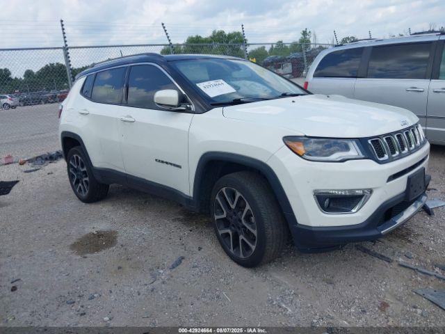  Salvage Jeep Compass