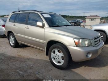  Salvage Toyota Highlander