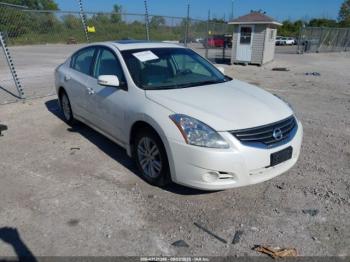  Salvage Nissan Altima