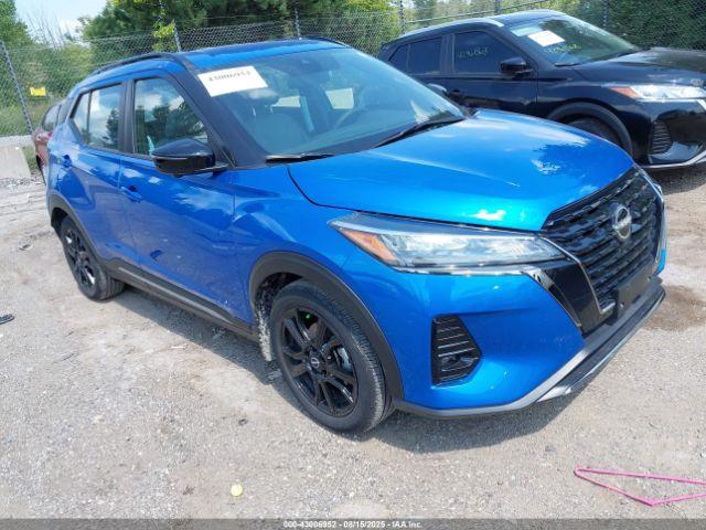  Salvage Nissan Kicks