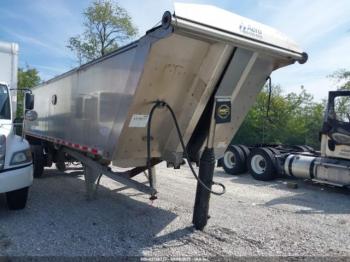  Salvage Mac Trailer Mfg End Dump Trailer