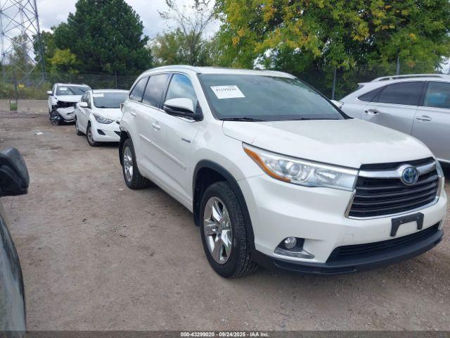  Salvage Toyota Highlander