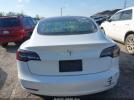 Tesla Model 3 Image 15