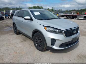  Salvage Kia Sorento
