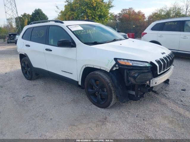  Salvage Jeep Cherokee