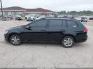Volkswagen Golf Tsi S 4-door Image 11