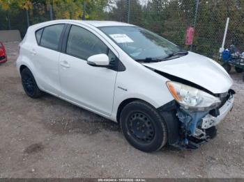  Salvage Toyota Prius c