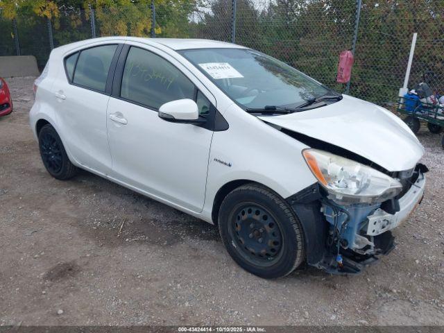  Salvage Toyota Prius c