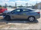 Nissan Versa 1.6 S Image 3