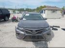 Toyota Camry Se Image 16