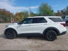 Ford Explorer Timberline Image 11