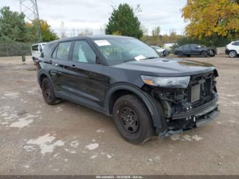  Salvage Ford Police Interceptor Utilit