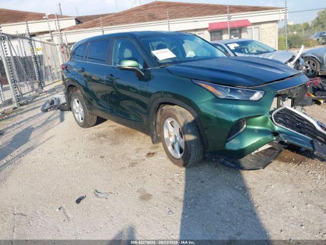  Salvage Toyota Highlander