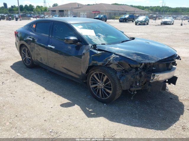  Salvage Nissan Maxima