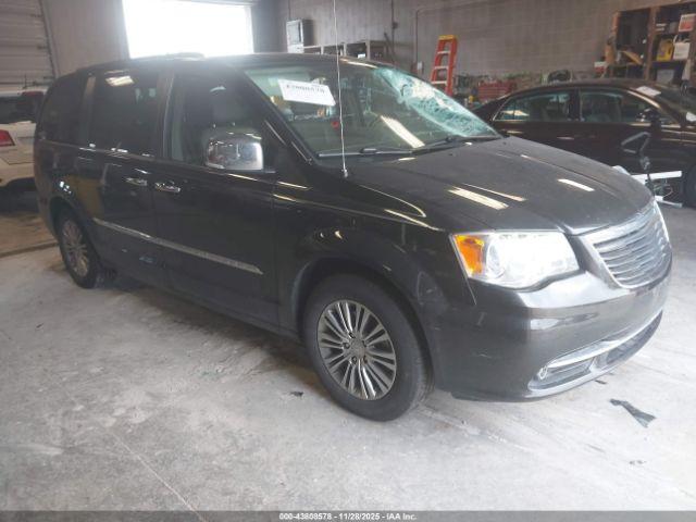  Salvage Chrysler Town & Country