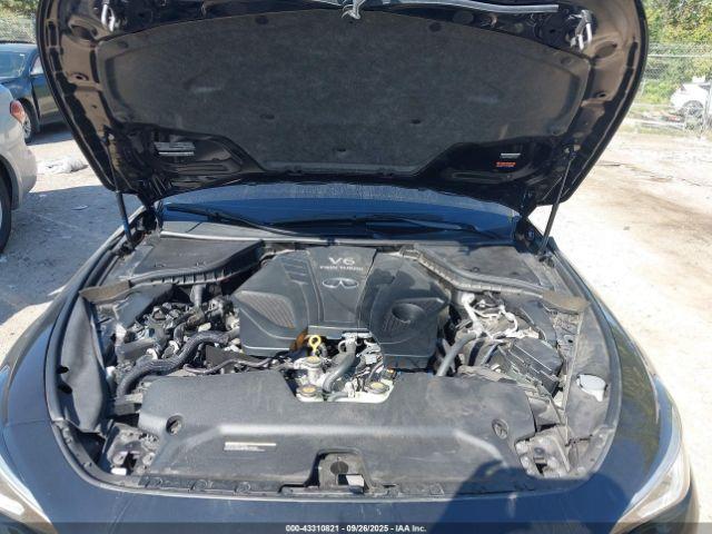 INFINITI Q60 Luxe Awd Image 9