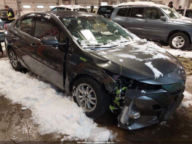 Salvage Toyota Prius Prime