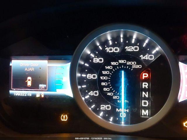 Ford Explorer Xlt Image 7