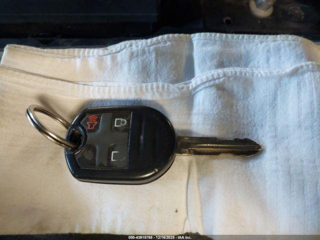 Ford Explorer Xlt Image 5