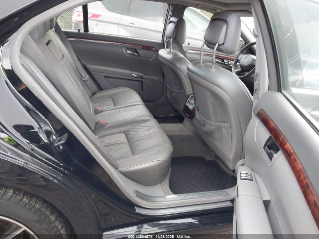 Mercedes-Benz S-Class 4matic Image 11