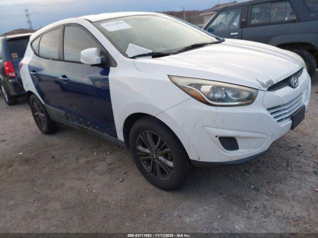  Salvage Hyundai TUCSON
