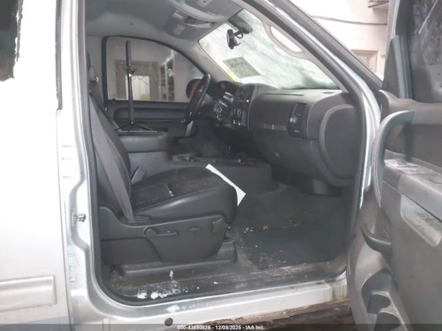 Chevrolet Silverado 1500 Lt Image 11