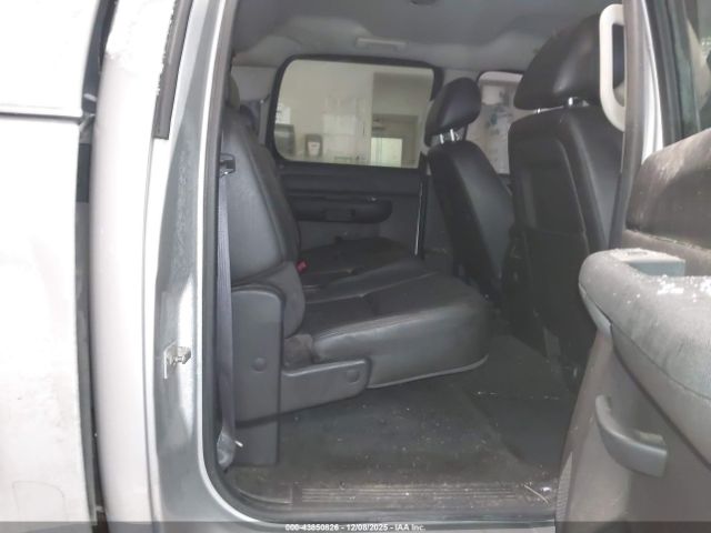 Chevrolet Silverado 1500 Lt Image 5