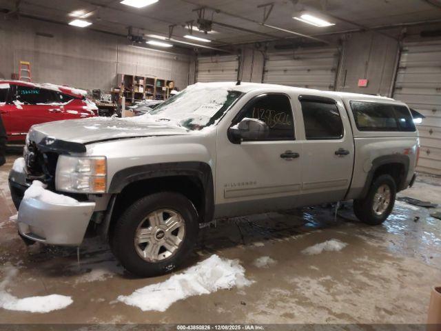 Chevrolet Silverado 1500 Lt Image 2