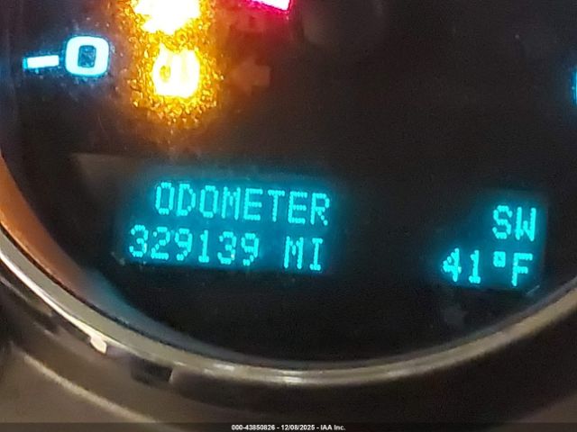 Chevrolet Silverado 1500 Lt Image 3