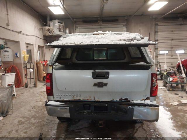 Chevrolet Silverado 1500 Lt Image 7