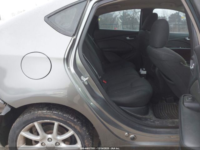 Dodge Dart Sxt Image 3