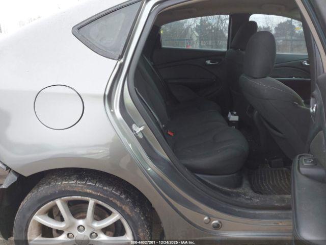 Dodge Dart Sxt Image 3