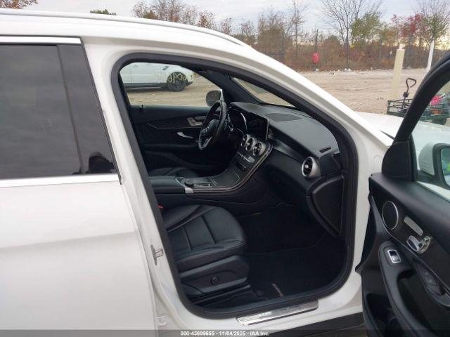 Mercedes-Benz GLC 4matic Suv Image 3