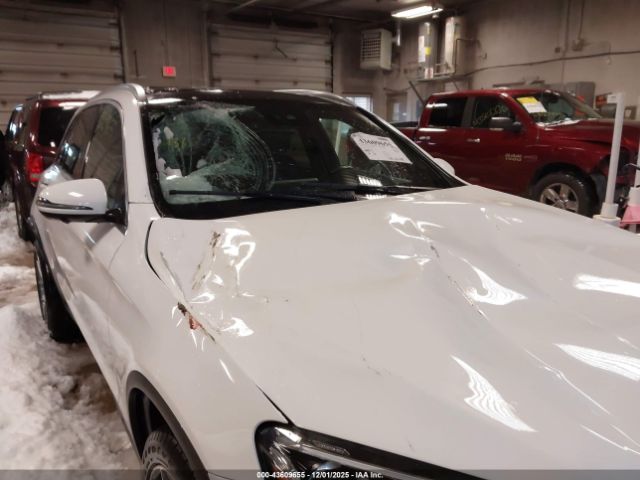 Mercedes-Benz GLC 4matic Suv Image 8