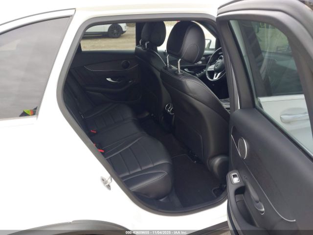 Mercedes-Benz GLC 4matic Suv Image 6